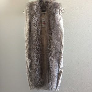 NWT Jessica Simpson Adler Fur Trim Sweater Vest